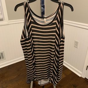 Striped Keyhole Sleeved Top